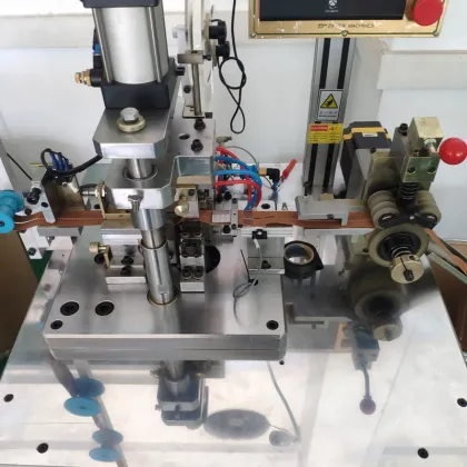 Auto Plastic Machine Reinforcing Film Tape Sealing Technology Zipper Machine