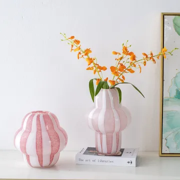 Chinese-European Fusion: Candy-Colored Glaze Vase - A French Retro Art Glass Flower Decoration