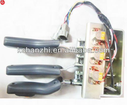 Komatsu FB20-12X forklift handle control