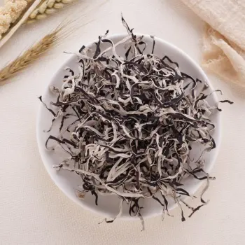 Dried White Black Fungus Slices