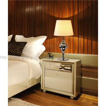 Iron led desk lamp with fabric head