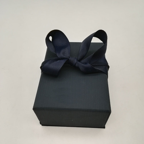 Cheap Black Custom Jewelry Boxes For Necklaces