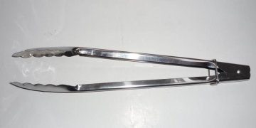 Tongs