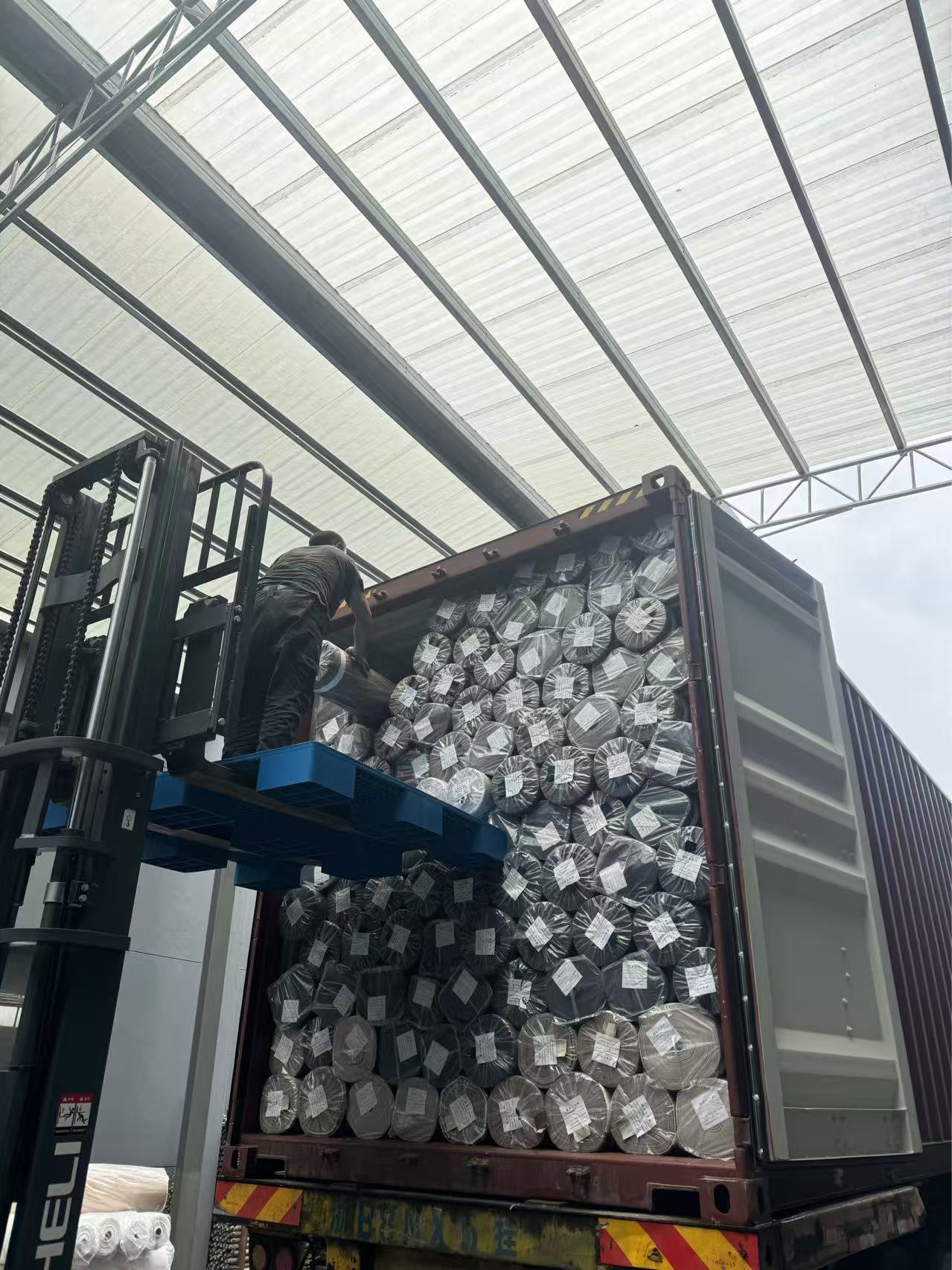 Container Loading and Shipment