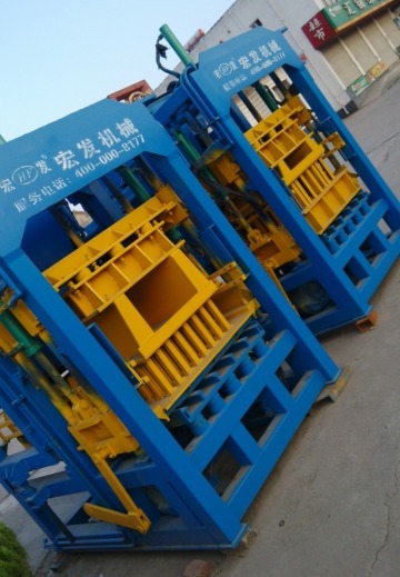 interlocking brick machine