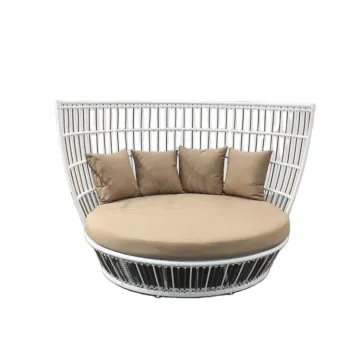 Luxury Rattan High Back Outdoor Patio Sun Bed
