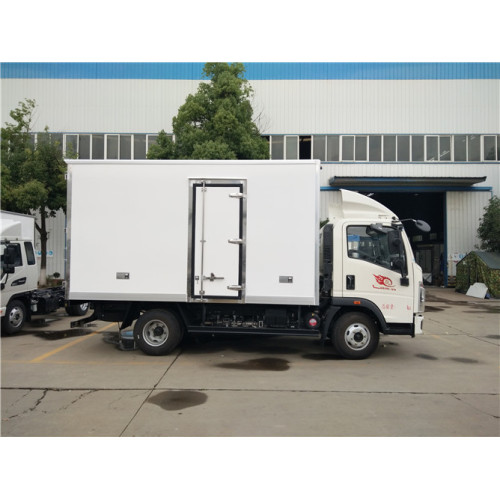 4m HOWO Refrigerator Body Trucks