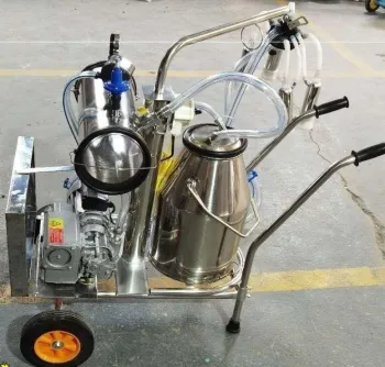 Cow Dairy Shaker: Multifunctional Manual Milking Machine 10L Vacuum Automatic