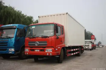 DONGFENG 4x2 cargo van