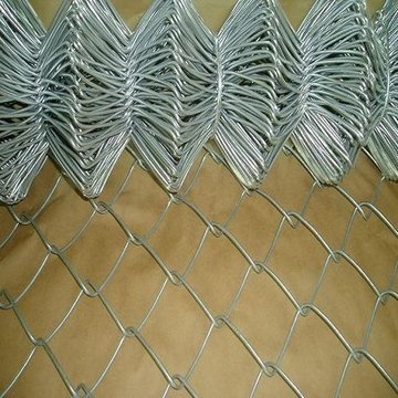 2015 promotion sale ! Manufacturer of the heavy duty Galvanized Chain Link Fence/PVC Coated Chain Link Fence Price