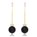 Zeer lange drop earring