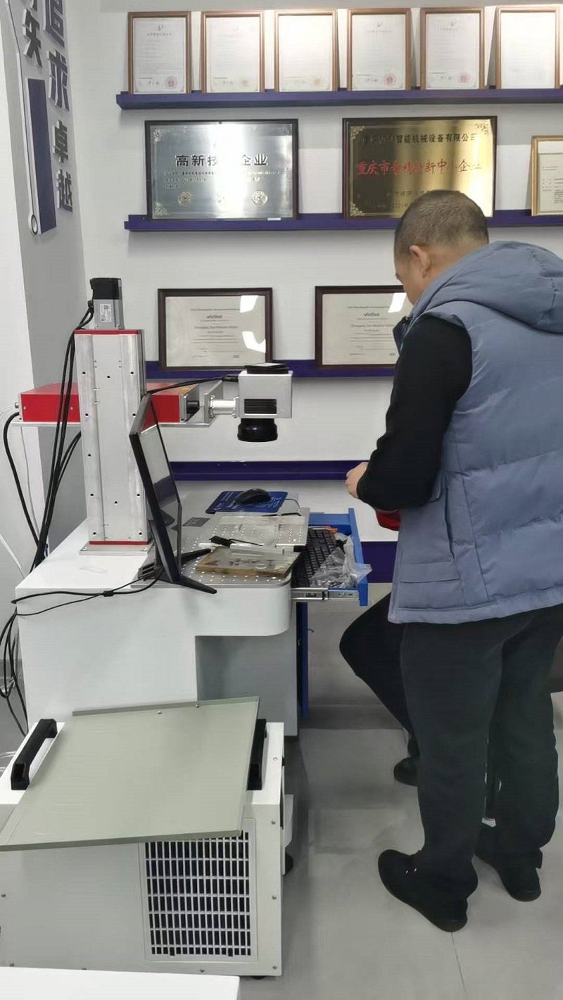 Chuke Intelligent Laser Cutting Technology Gains Recognition Again: Glass Cutting Samples Win Customer Favor!