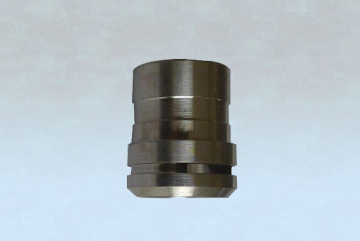 Step shape pipe fitting