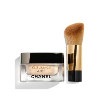 Luxurious Essence Nourishing Foundation Cream