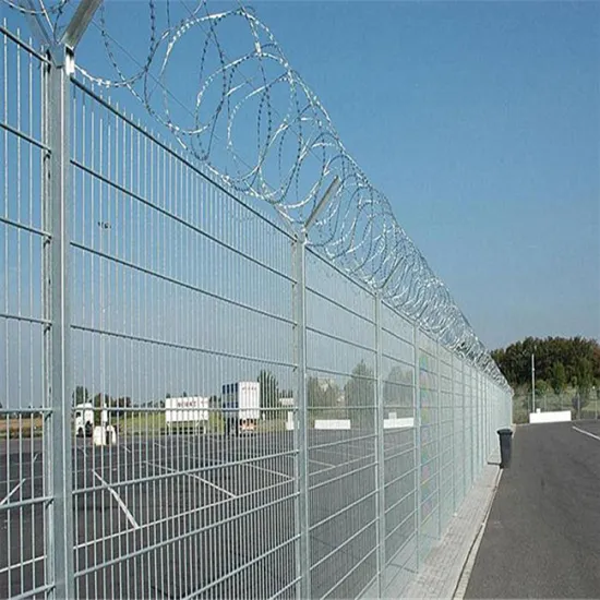Y-type airport fence