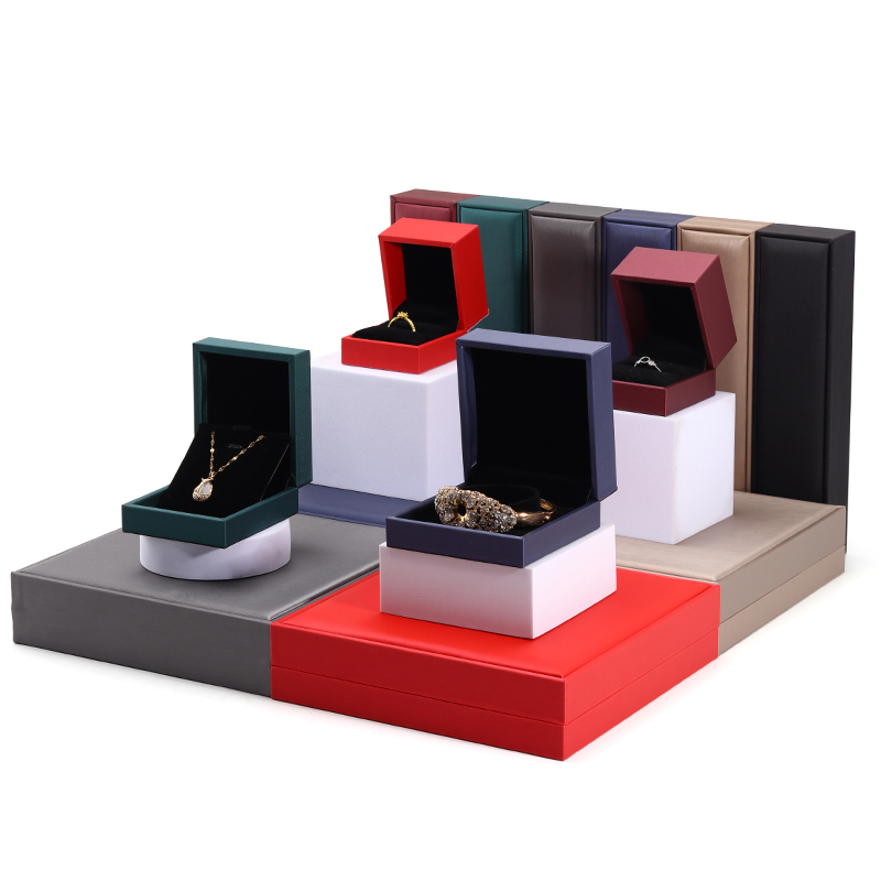 Luxury Leather Ring Necklace Jewelry Packaging Organizer Box