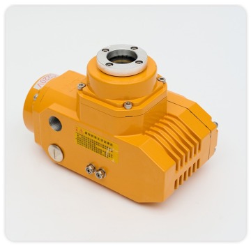 Electric slow opening actuator for precision small valves