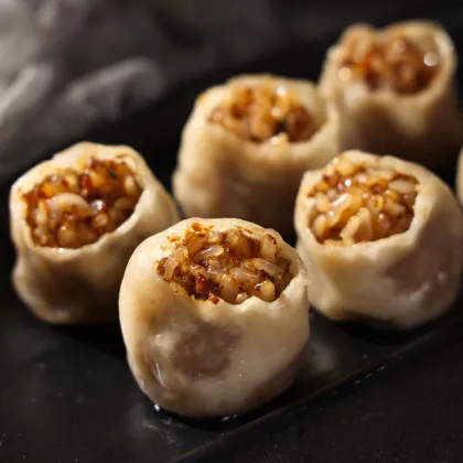 Handmade Glutinous Rice & Pork Artisanal Shaomai
