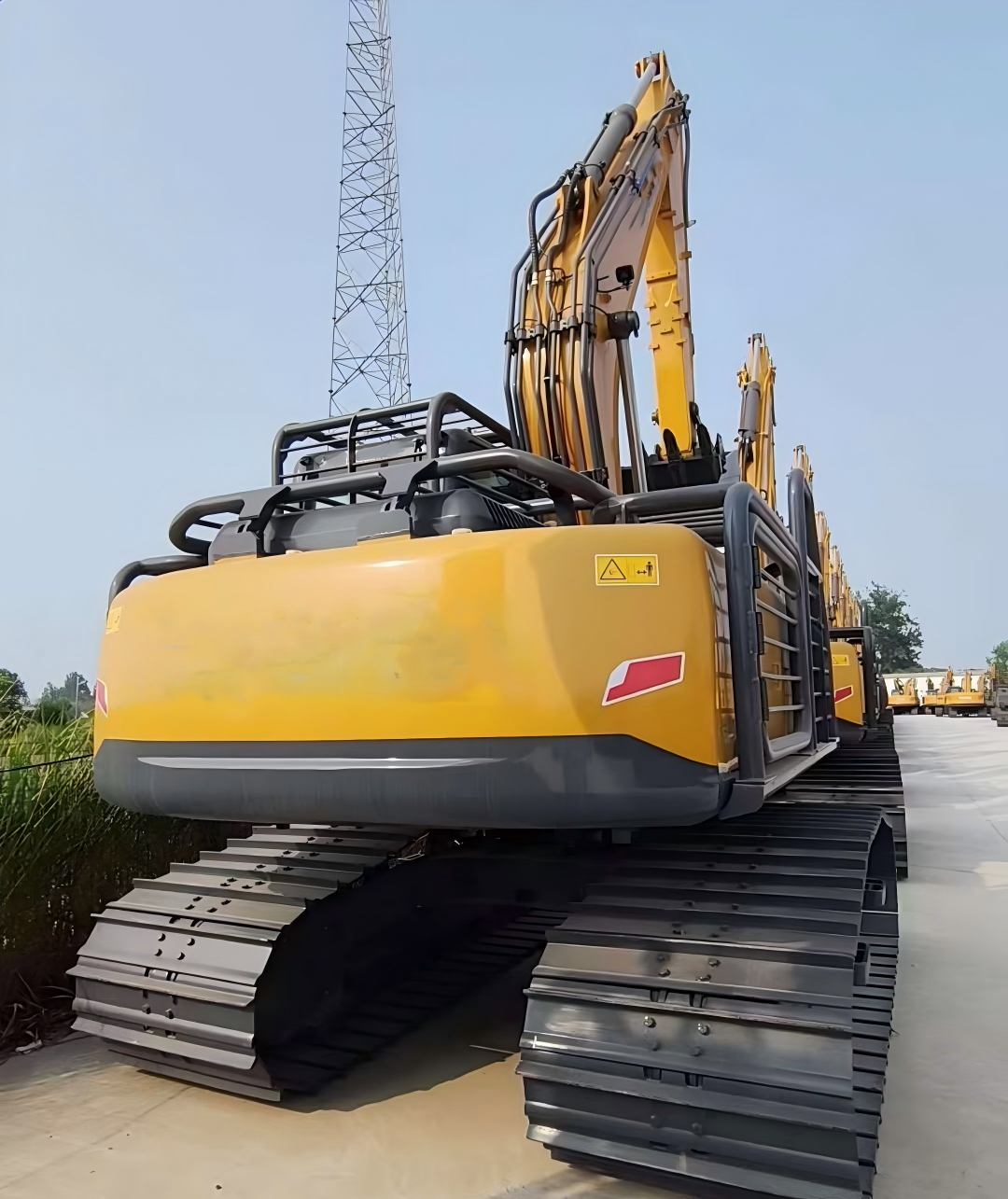 xe135f 2