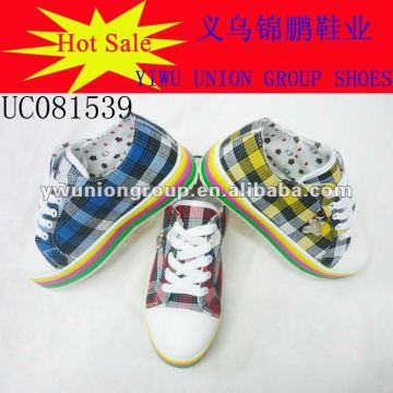 2012 new design women canvas shoes