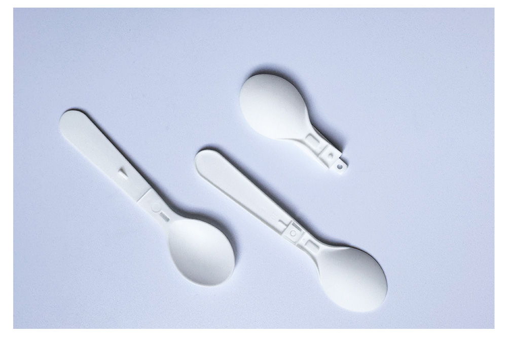 plastic spoon12-X