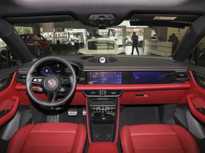 Porsche Macan EV Electric car Luxury sedan New energy SUV Multiple colors available