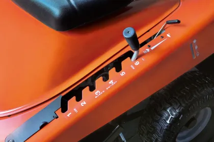 Loncin Engine Gasoline Riding Lawn Mowers for Yard and Golf Fields