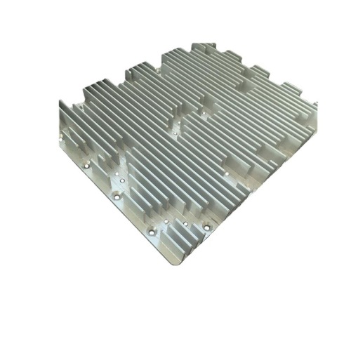 রেডিয়েটারের জন্য অ্যালুমিনিয়াম খাদ ব্যবহার করা হয়।