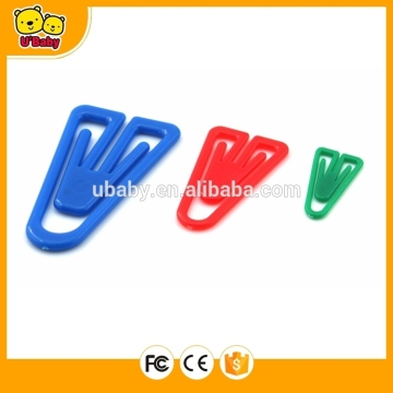 Plastic Clips 002