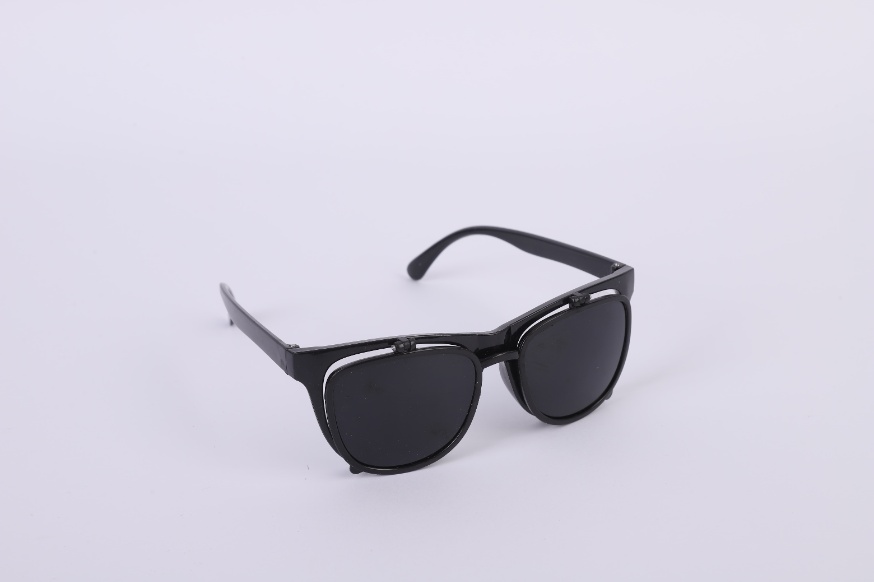 Flip safety glasses