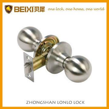Round lock for passage