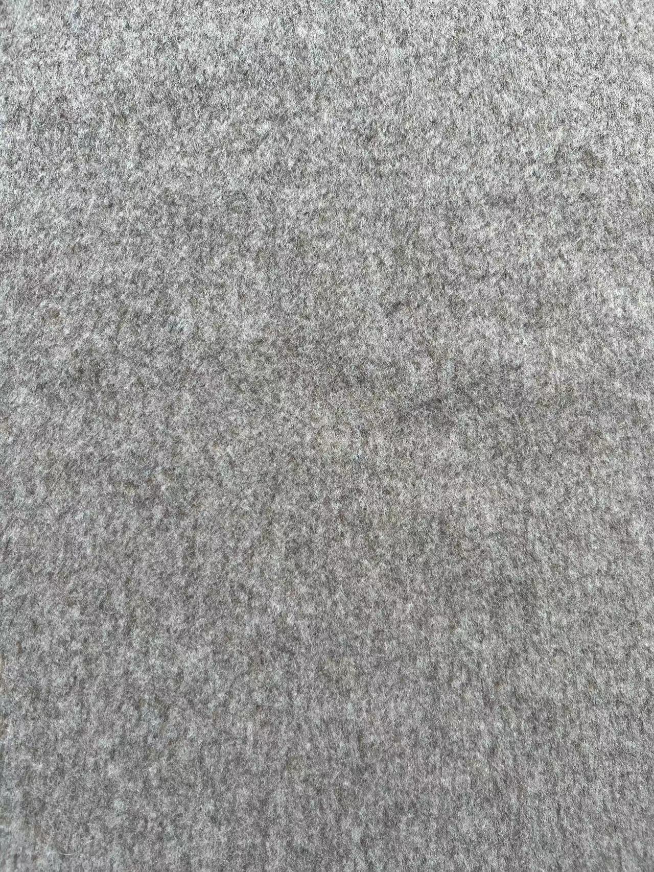 Knitted brushed wool fabrics with solid colours