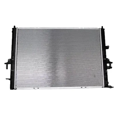 Professional Car Radiator For Chinses Car ROEWE 750 99-05 OEM PCC000960/GRD1055 Heating Radiator