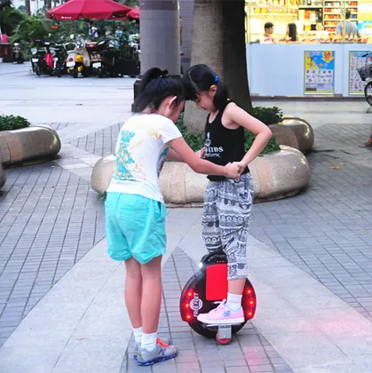 Low price high quality electric self balancing unicycle