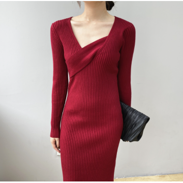 BodyCon&#39;s Treen Milit MIDI Robe Pullover