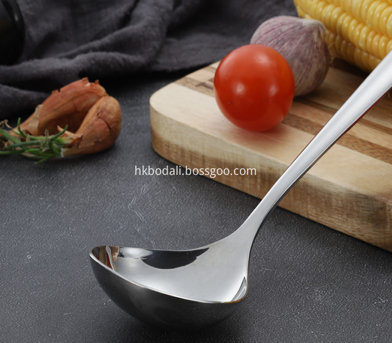 304 high quality stainless steel soup spoon