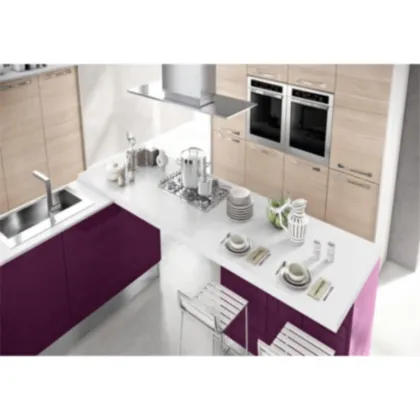 Custom Home Oak Kitchen Cabinets