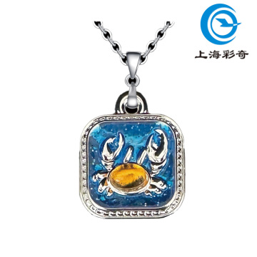 Stylish Alloy Crab Pendant Square Enamel Design