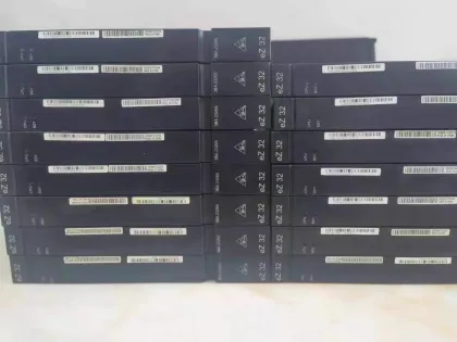 ez32 eUA32 INTOF2 INT-IP3 OXE4400 Enterprise Board