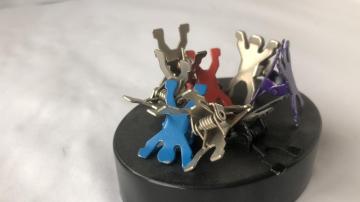 Magnetic sculpture set table top ornaments