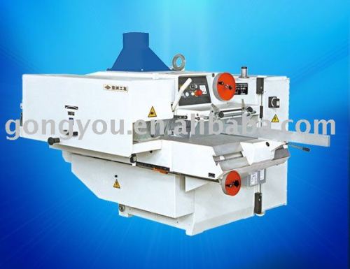 Automatic Multiple Rip Saw