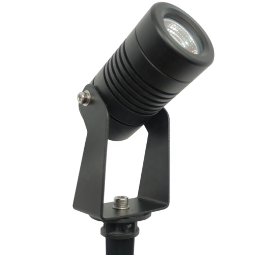 RVB LED allume la lampe de jardin IP65 AC100v ~ 220V