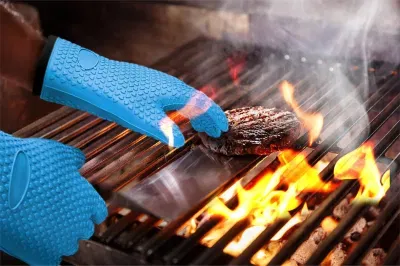 Extreme Heat Resistant Waterproof BBQ Accessories Silicone Smoker Oven Gloves
