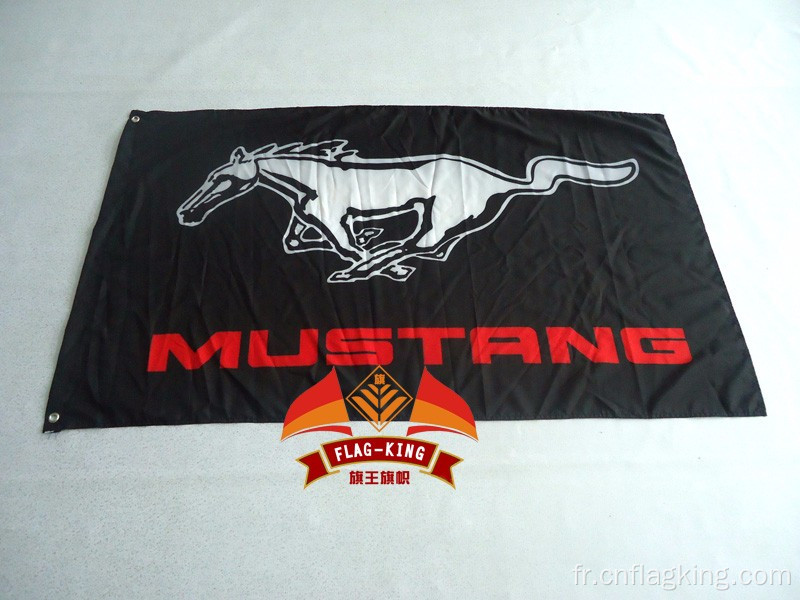 Drapeau Mustang gris Drapeau des Mustangs Drapeau des Mustangs rouge 90*150cm 100% polyester