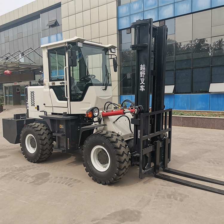 4X4 4WD Hydraulic Diesel Rough Terrain 3 Stage Mast Off Road Forklifts (1.5 to 6 Ton)