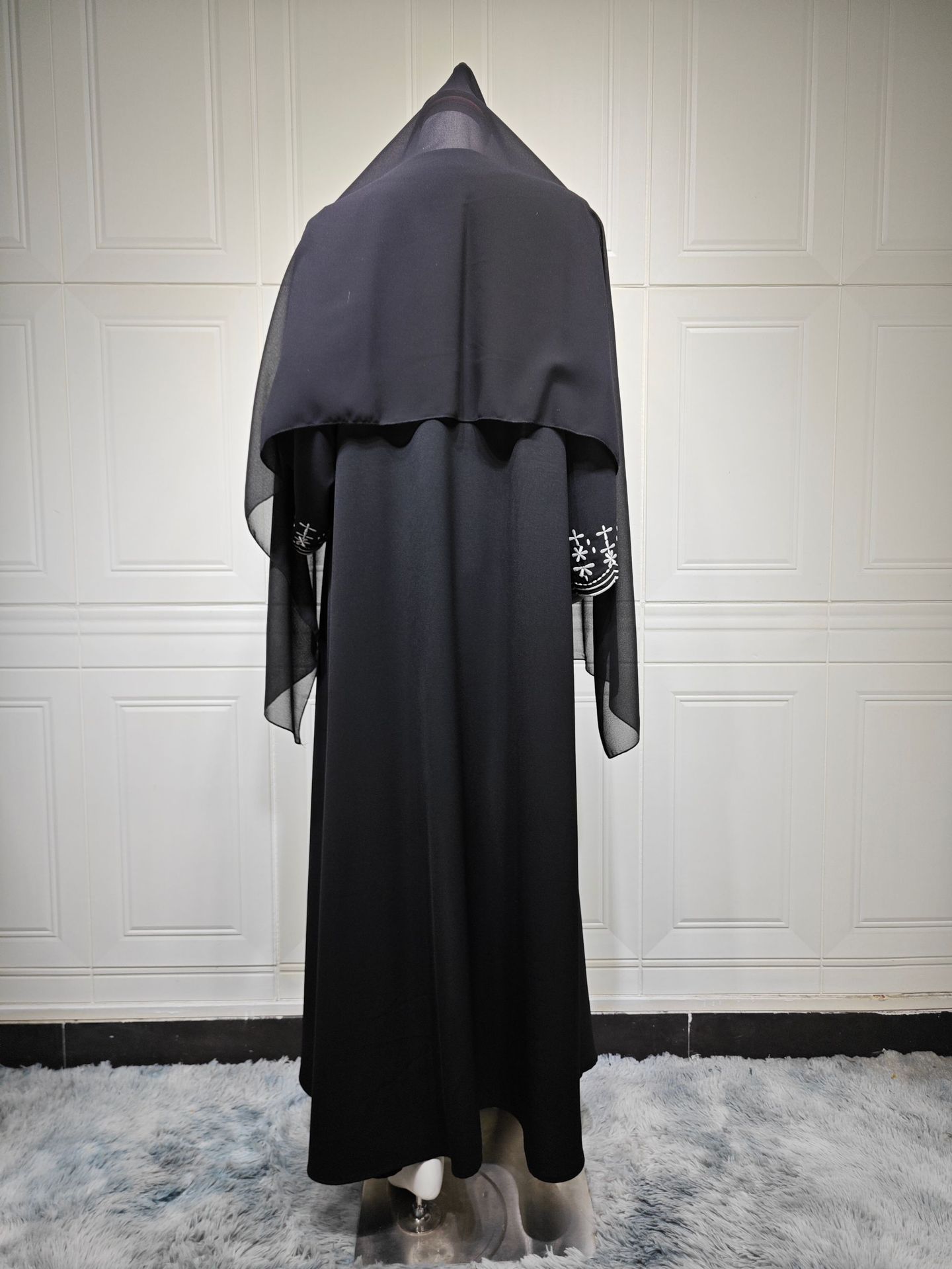 Black Abaya Hijab Set with White Floral Embroidery MQ258 (7)