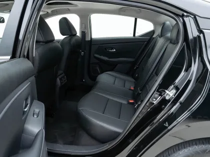 Nissan Sylphy 2026: 4-Door 5-Seat Gasoline Sedan 1.6L CVT 99kw 159Nm