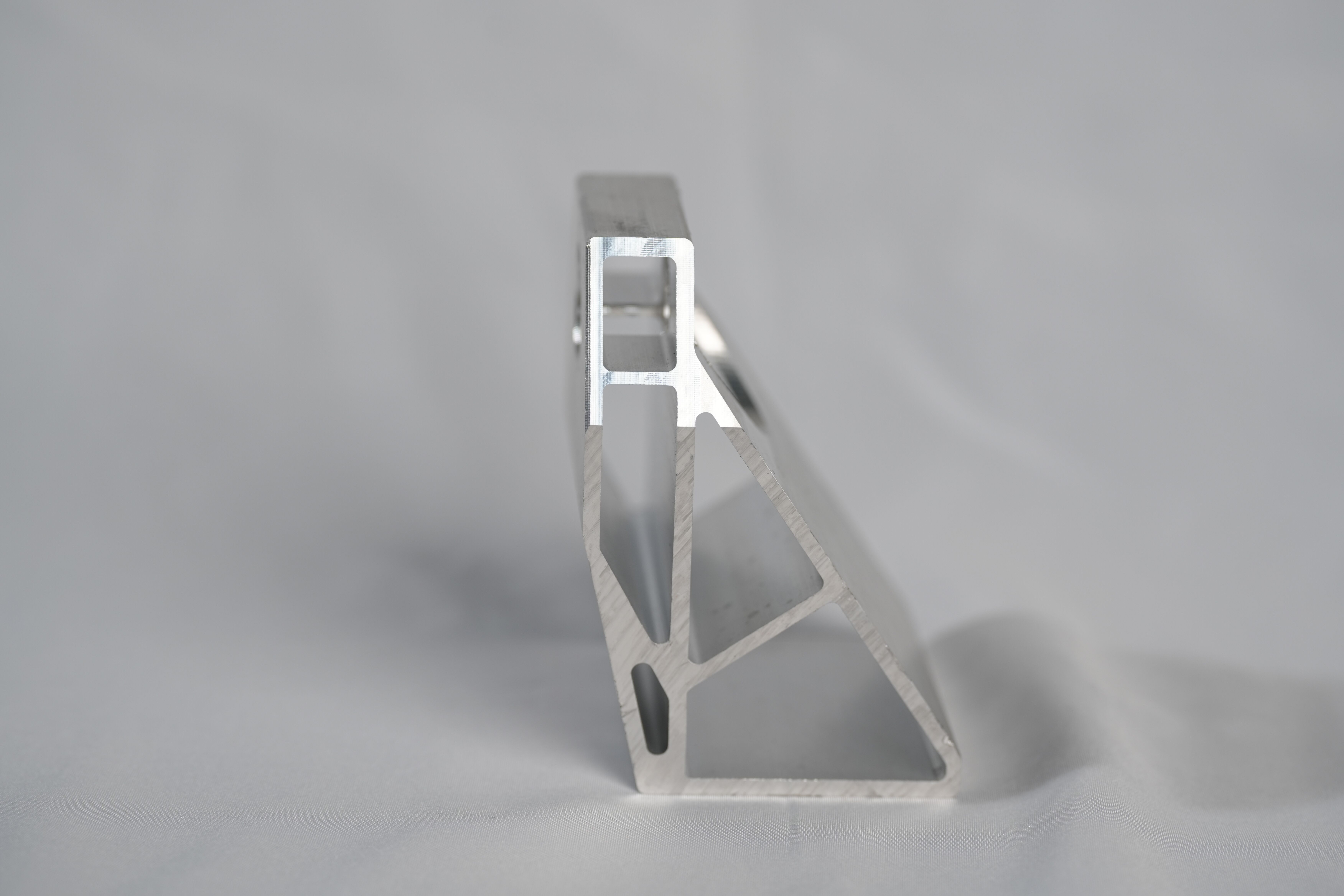 Battery tray