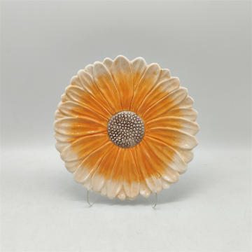 Керамическая сервировочная тарелка Orange Daisy
