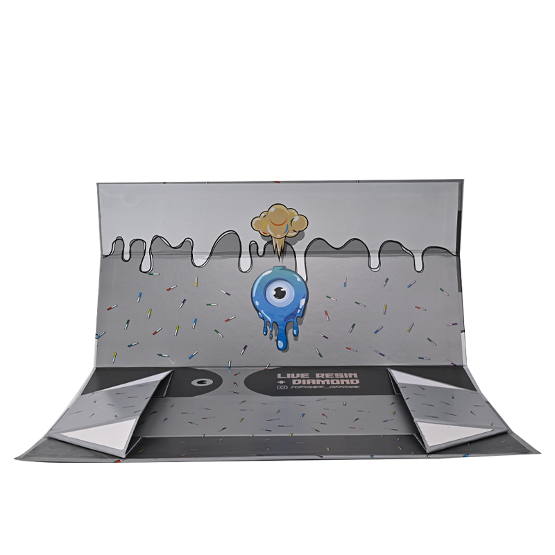 Folding packaging box